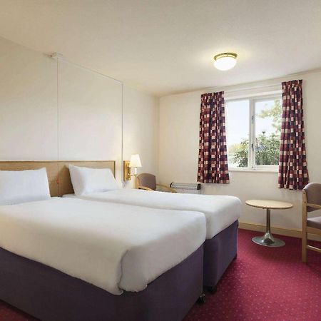 Strensham Days Inn Tewkesbury מראה חיצוני תמונה