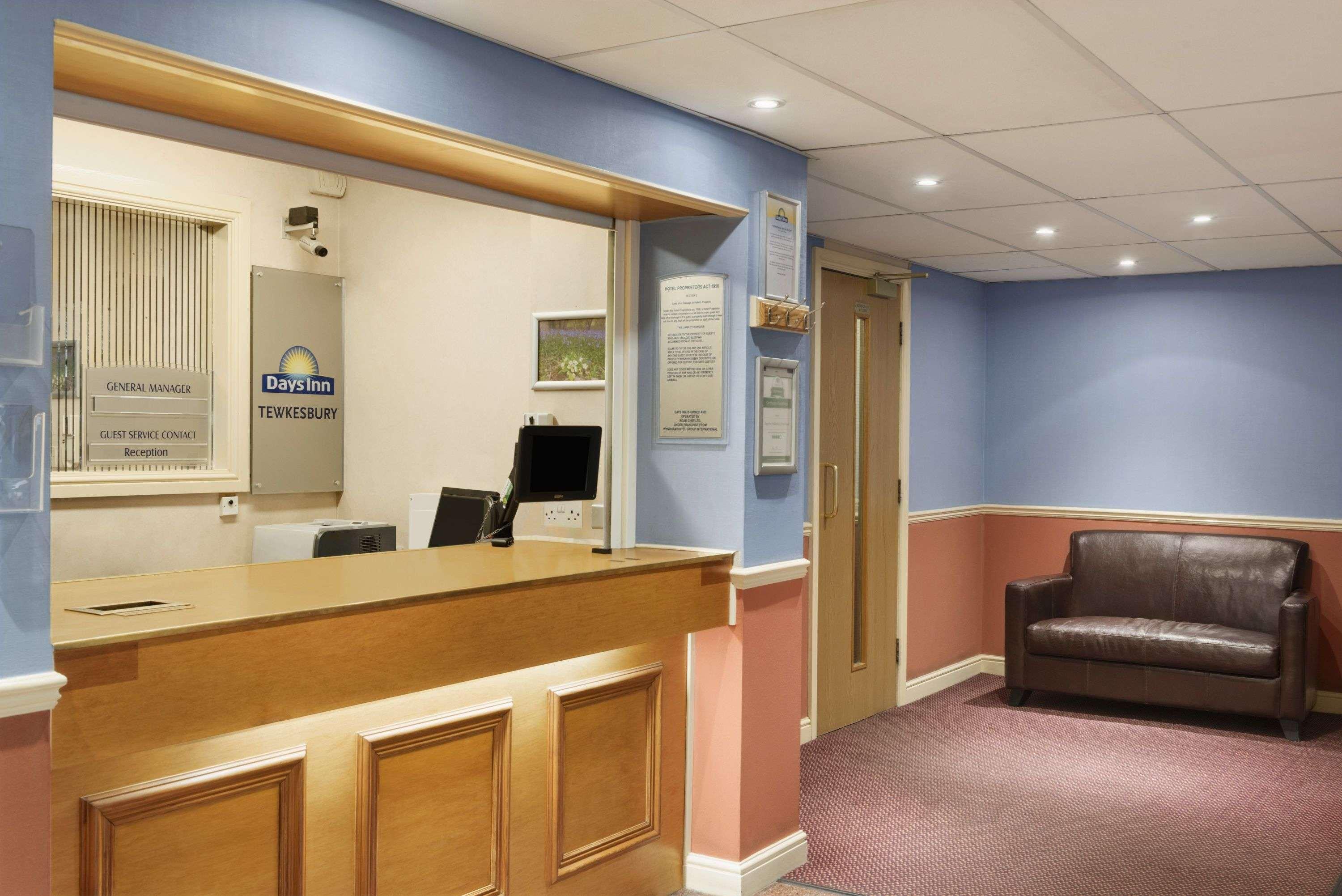 Strensham Days Inn Tewkesbury מראה חיצוני תמונה